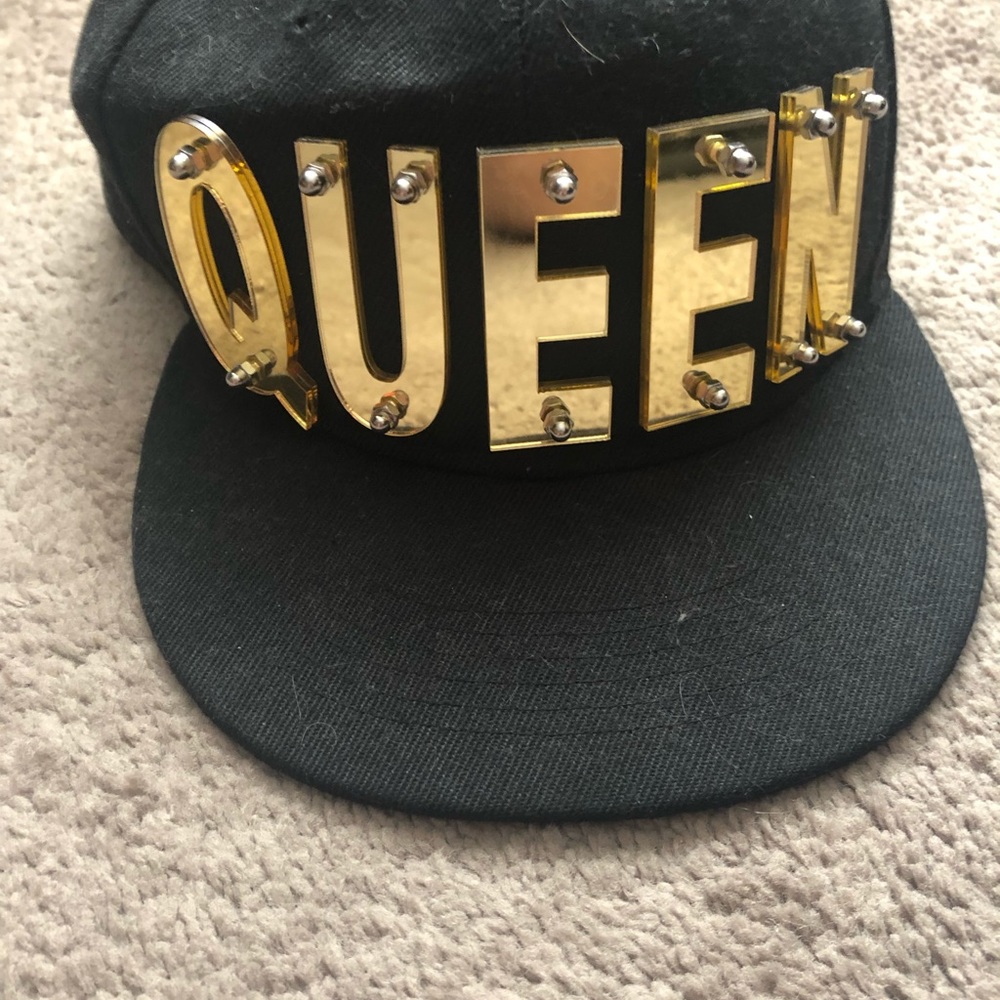 QUEEN baseball cap